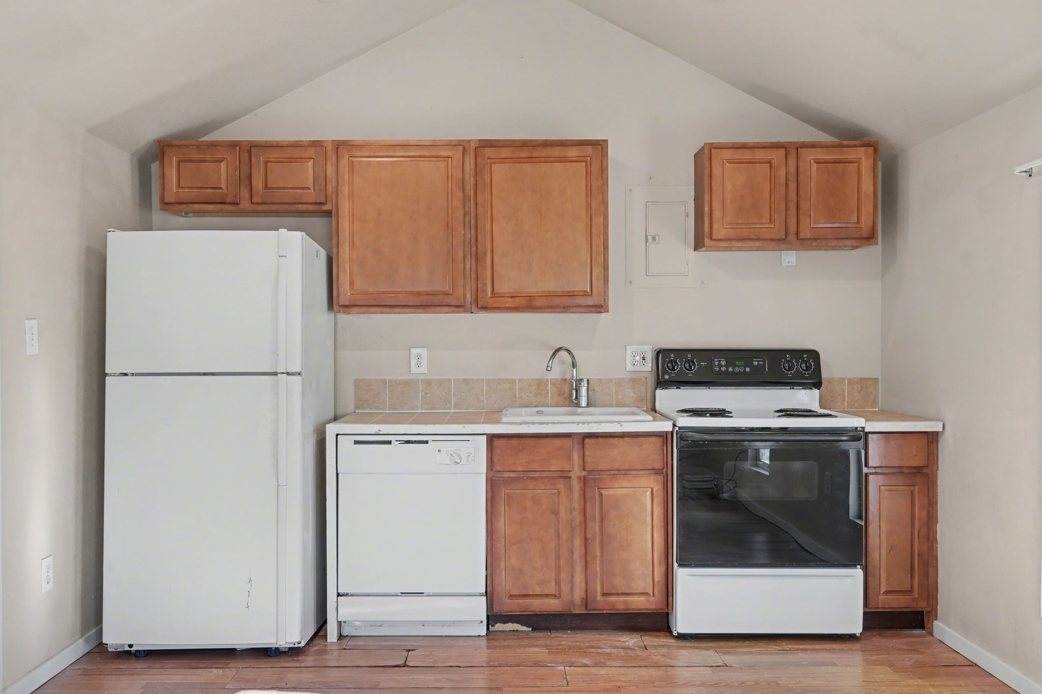 3602 W. Colorado Ave. - 1/2