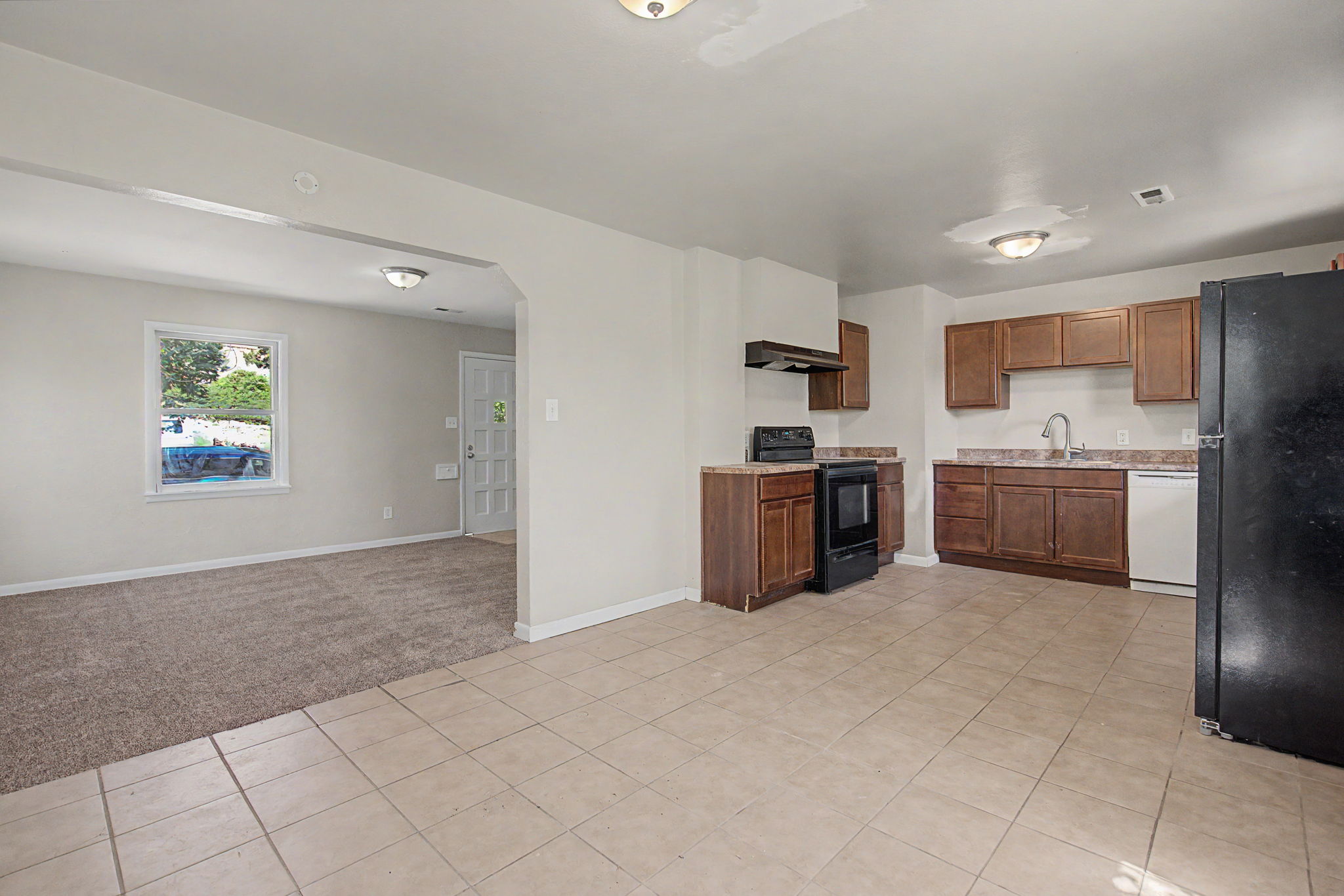 1121 Cooper Ave. - 201